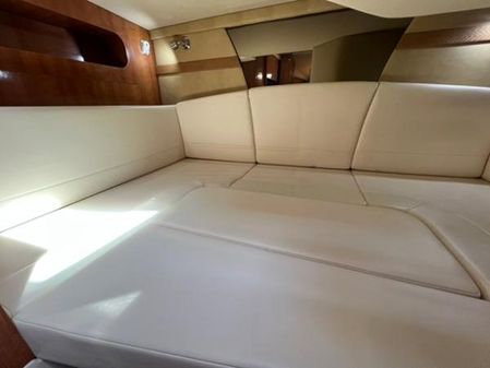 Cruisers-yachts 330-EXPRESS image