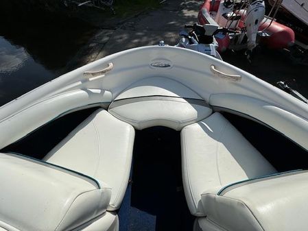 Bayliner 1750 image