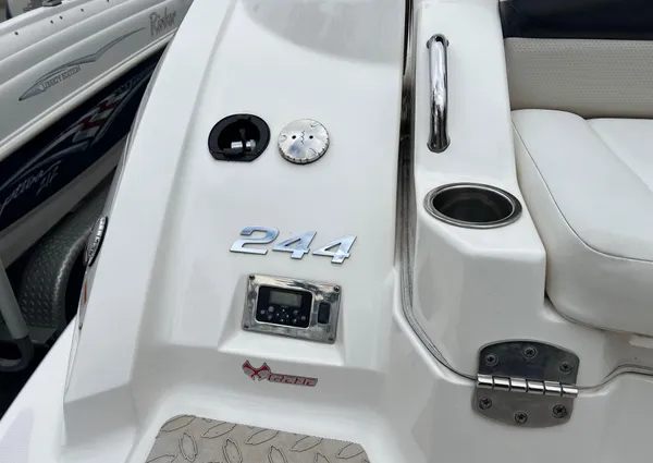 Chaparral SUNESTA-244-XTREME image