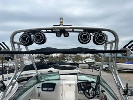 Chaparral SUNESTA-244-XTREME image