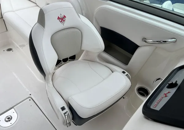 Chaparral SUNESTA-244-XTREME image