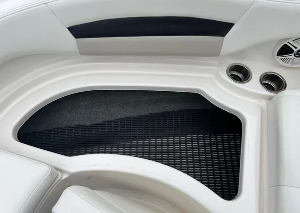 Chaparral SUNESTA-244-XTREME image