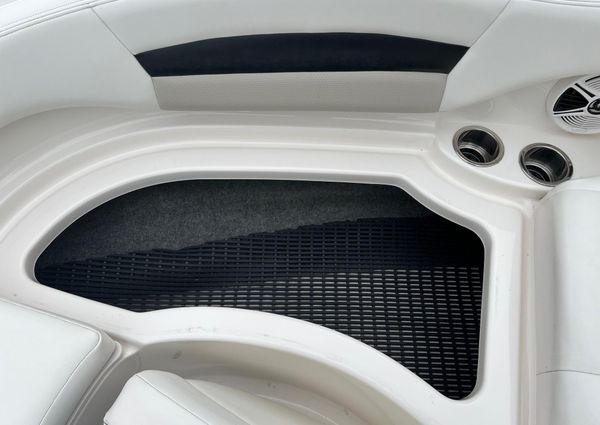 Chaparral SUNESTA-244-XTREME image