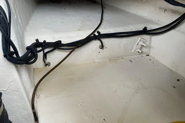 Chaparral SUNESTA-244-XTREME image