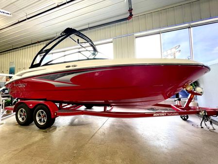 Monterey M225 Bowrider w/ Ski Tower image