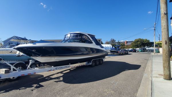 Sea Ray SLX 350