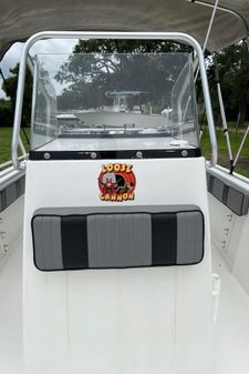 Angler 2100-CENTER-CONSOLE image