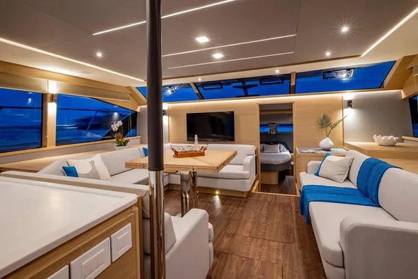 Aquila 54-YACHT image