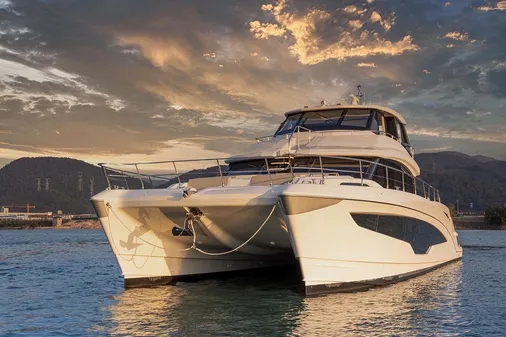 Aquila 70-LUXURY image