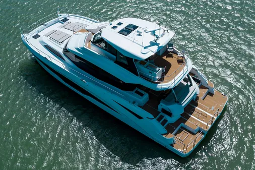 Aquila 70-LUXURY image