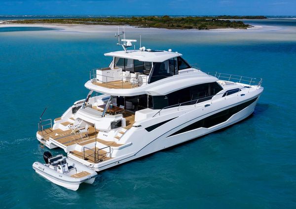 Aquila 70-LUXURY image