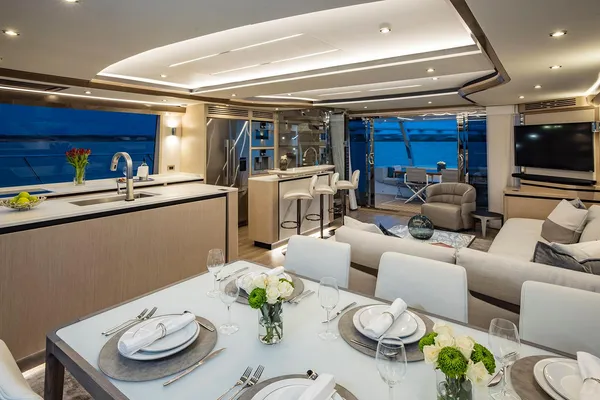 Aquila 70-LUXURY image