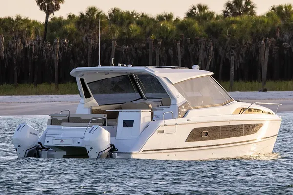 Aquila 36-SPORT image