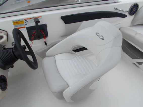 Glastron GT-205 image