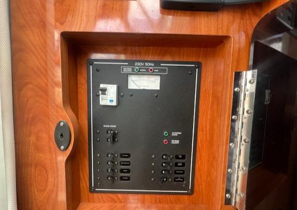 Four-winns V275 image