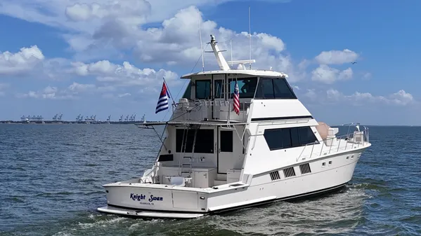 Hatteras Enclosed Bridge Sportfish image