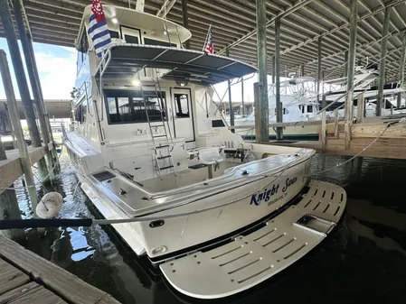 Hatteras Enclosed Bridge Sportfish image