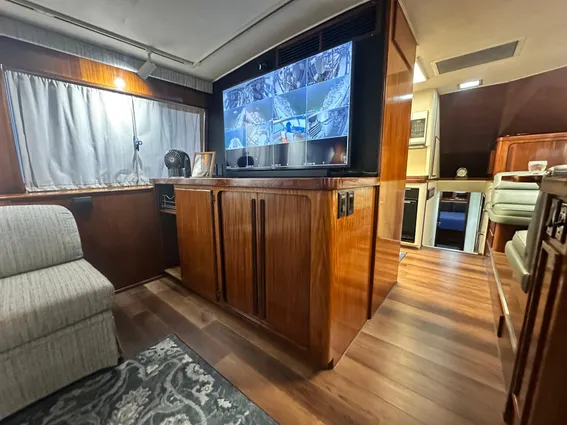 Hatteras Enclosed Bridge Sportfish image