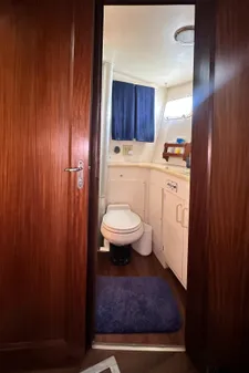 Hatteras Enclosed Bridge Sportfish image