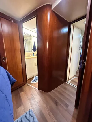 Hatteras Enclosed Bridge Sportfish image