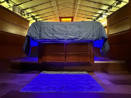 Hatteras Enclosed Bridge Sportfish image