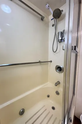 Hatteras Enclosed Bridge Sportfish image