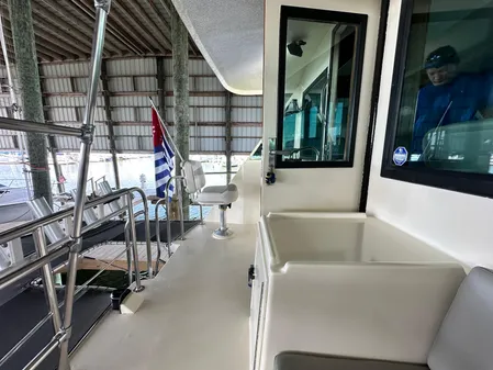 Hatteras Enclosed Bridge Sportfish image