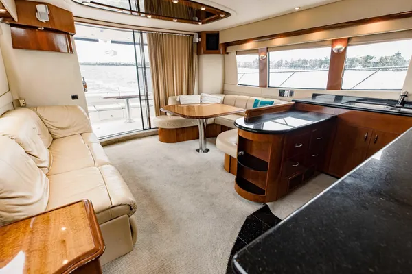 Carver 56 Voyager image