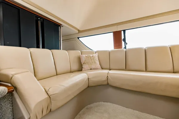 Carver 56 Voyager image