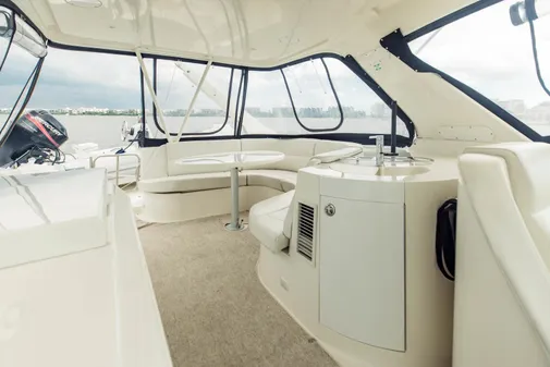 Carver 56 Voyager image