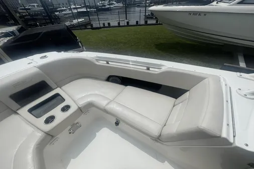 Boston Whaler 270 Vantage image