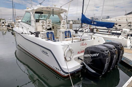 Boston-whaler 345-CONQUEST image