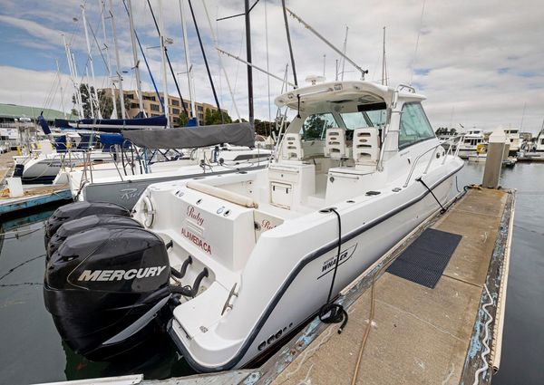 Boston-whaler 345-CONQUEST image