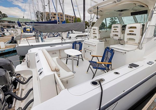 Boston-whaler 345-CONQUEST image