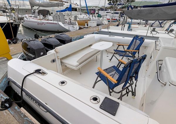 Boston-whaler 345-CONQUEST image