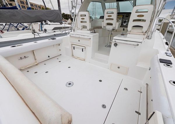 Boston-whaler 345-CONQUEST image