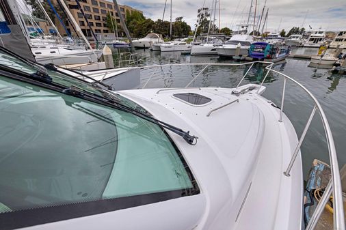 Boston-whaler 345-CONQUEST image