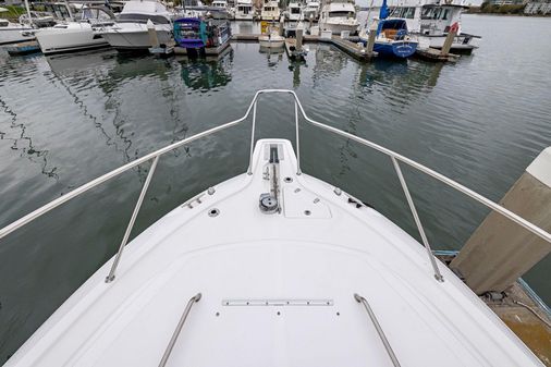 Boston-whaler 345-CONQUEST image