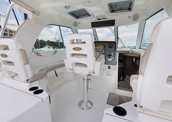 Boston-whaler 345-CONQUEST image