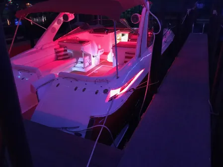 Regal 3350 Sport Cruiser image