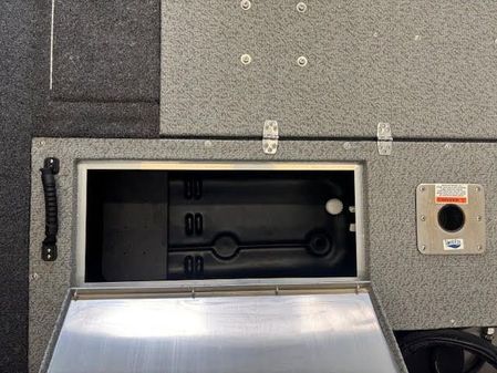 Lowe FM-1675-SC-DEEP-VEE-SIDE-CONSOLE image