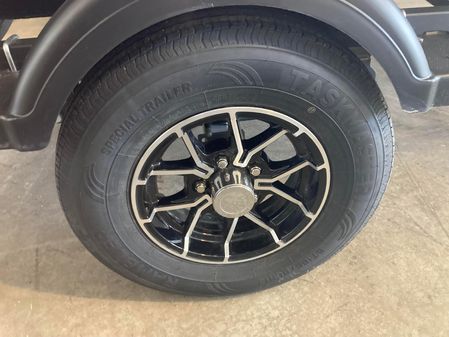 Lowe FM-1675-SC-DEEP-VEE-SIDE-CONSOLE image