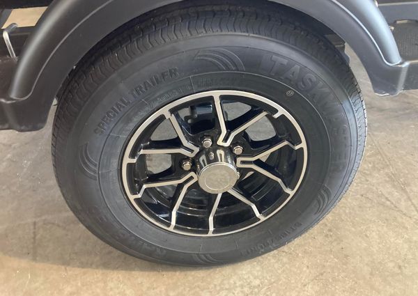 Lowe FM-1675-SC-DEEP-VEE-SIDE-CONSOLE image