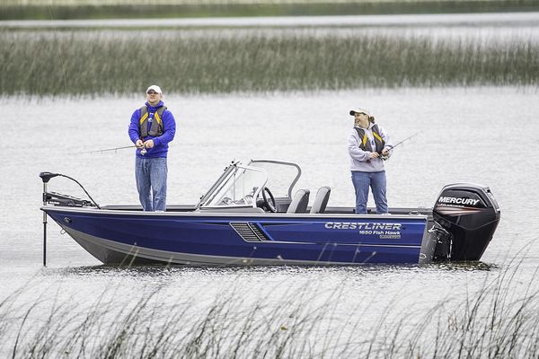 Crestliner 1650 Fish Hawk WT - main image