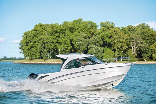 Beneteau Antares 7 OB - main image