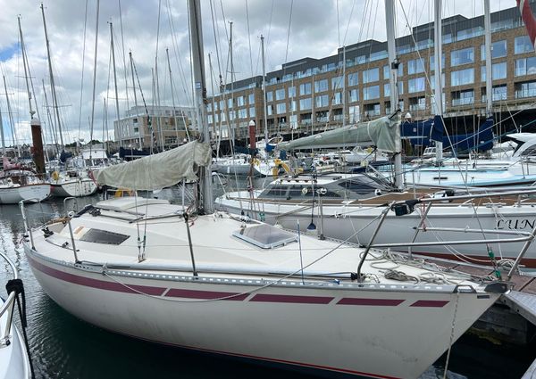 Beneteau FIRST-28 image