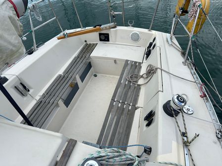 Beneteau FIRST-28 image