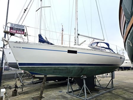 Beneteau OCEANIS-320 image