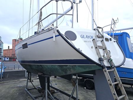 Beneteau OCEANIS-320 image