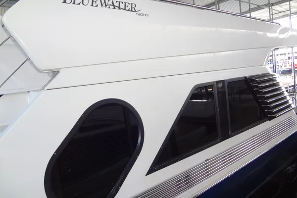 Bluewater 5200 Signature Edition image